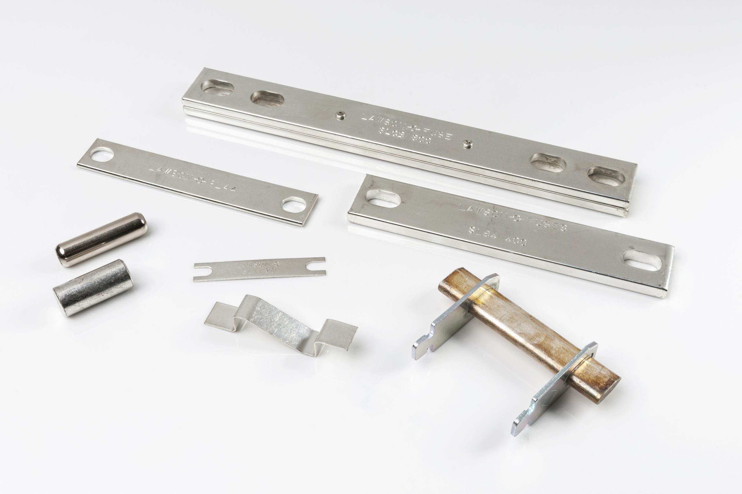 Type SL Solid Neutral Links for Fitting Fusebases and Holders